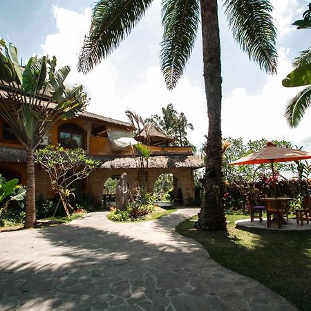 Saudara Home Ubud エクステリア 写真