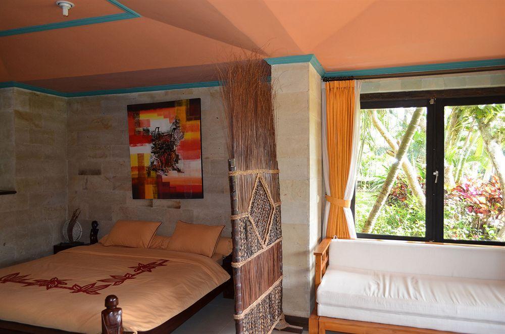Saudara Home Ubud エクステリア 写真