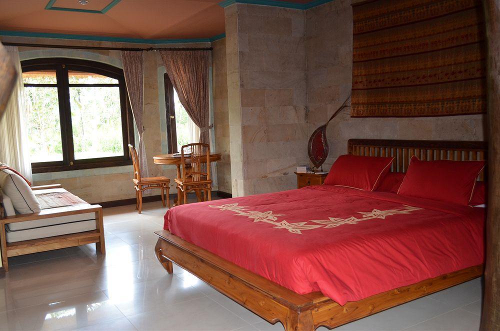 Saudara Home Ubud エクステリア 写真