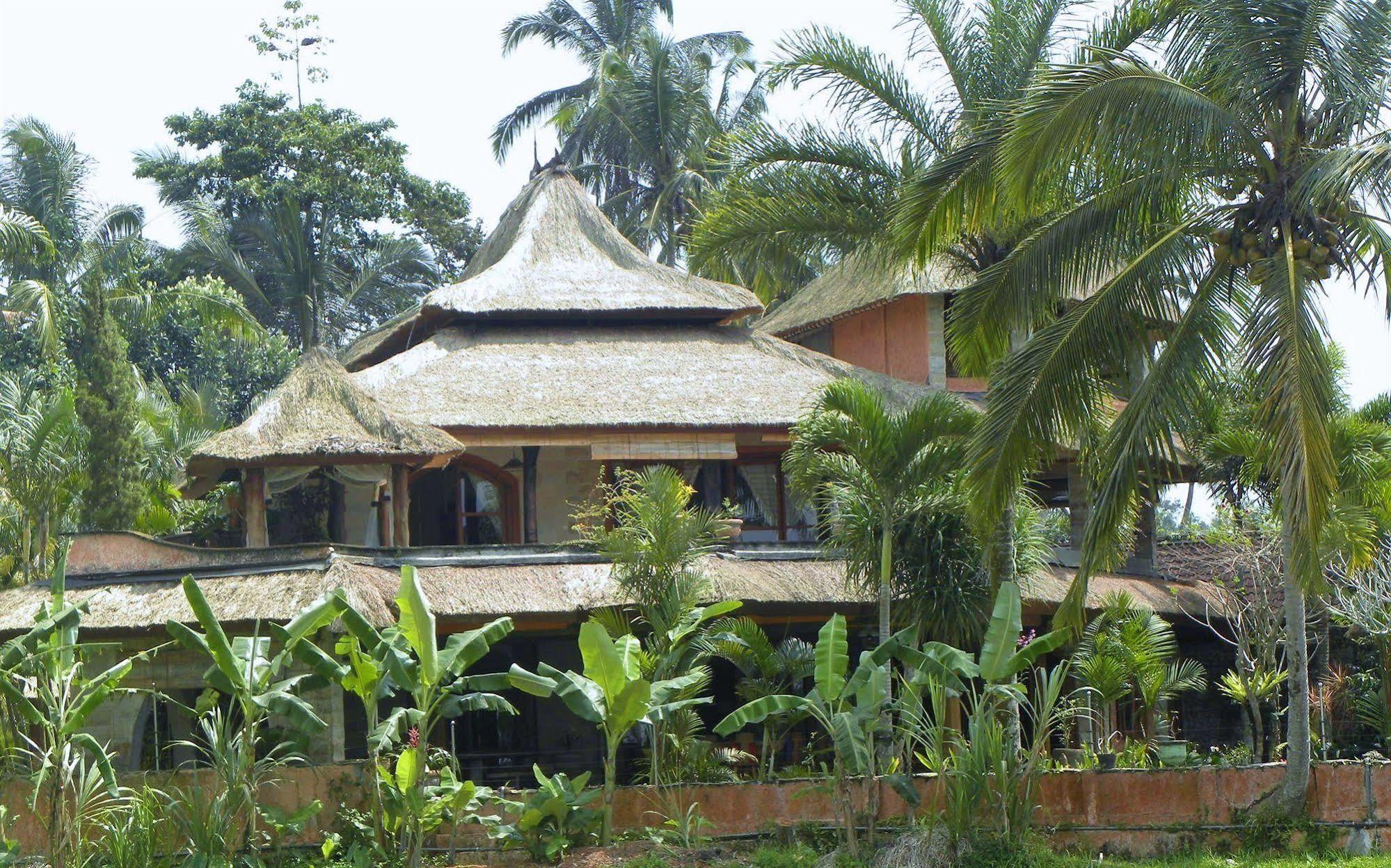Saudara Home Ubud エクステリア 写真