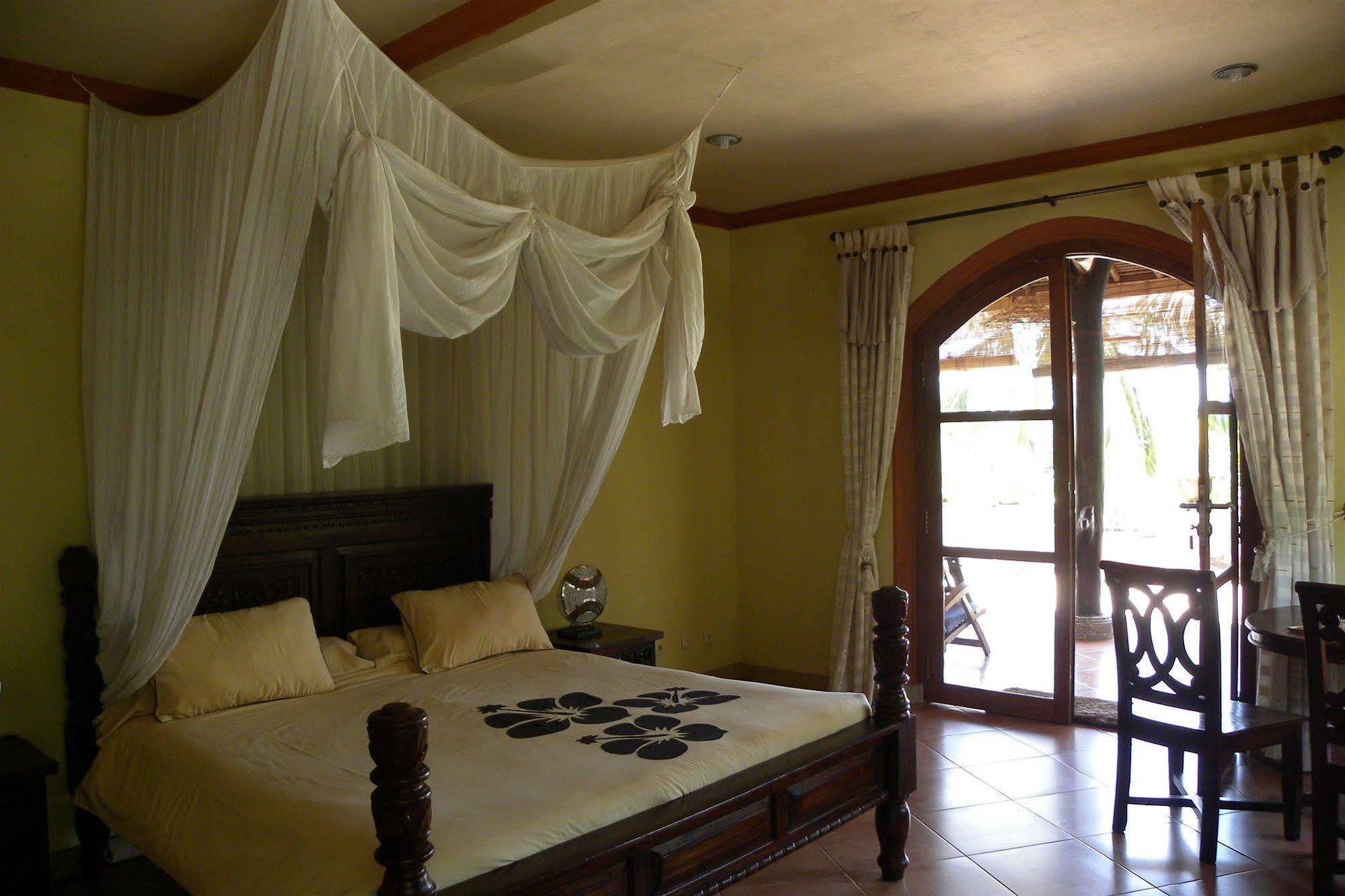 Saudara Home Ubud エクステリア 写真