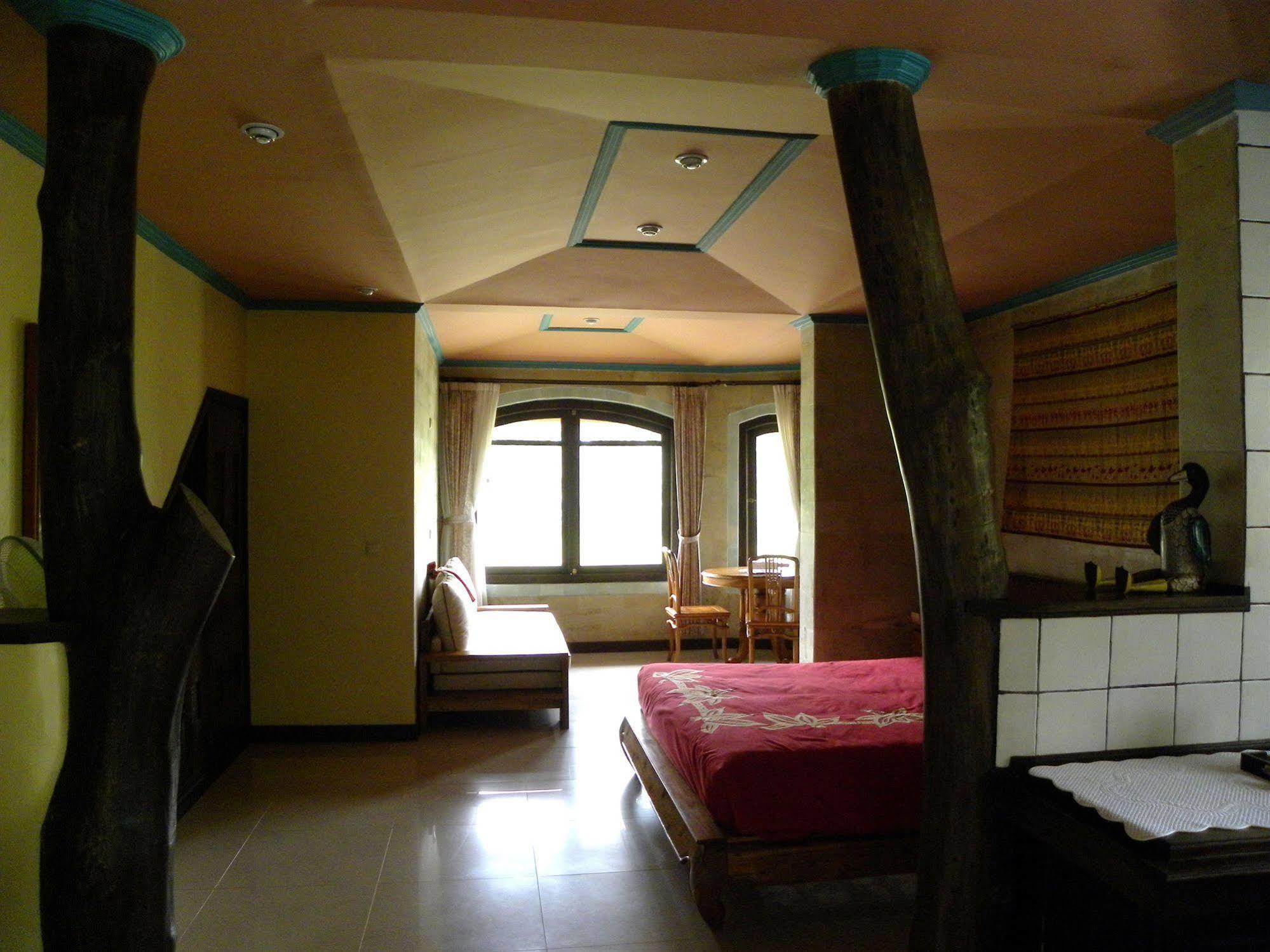 Saudara Home Ubud エクステリア 写真